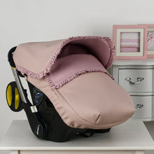 Load image into Gallery viewer, Pique Leatherette Car Seat Set