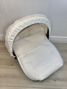 Carla Cream Leatherette Car Seat Set GROUP0