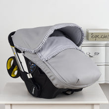 Load image into Gallery viewer, Pique Leatherette Car Seat Set