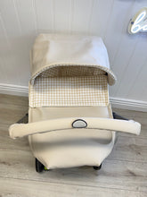 Load image into Gallery viewer, Flores - Leather Doona Set Camel