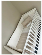Load image into Gallery viewer, Kentia - Bedding