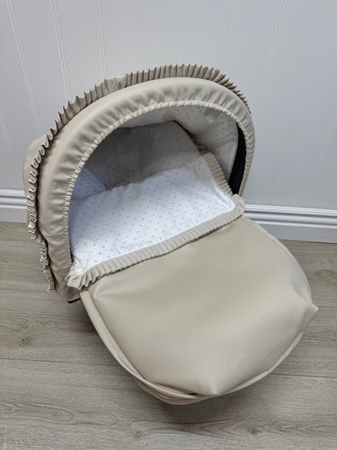 Camel Plumeti Frill Leatherette UNIVERSAL GROUP 0