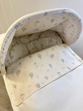 Load image into Gallery viewer, CREAM Hot air balloon - Doona