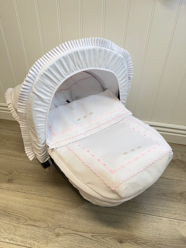 Group 0 Universal Car Seat Set White/Pink Carla