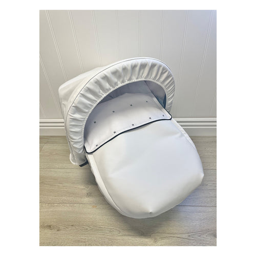 Initial Design Car Seat Set