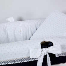 Load image into Gallery viewer, Plumeti - Carrycot Inlays