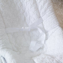 Load image into Gallery viewer, Viena - Baby Bouncer PREORDER